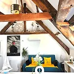 Logement Entier Saint Malo Vue Mer, Proche Ferry, Commerces Et Plage Solidor 50 M